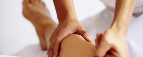 Banner Image for 4 Ways Massage Helps to Melt Away Those Extra Pounds
